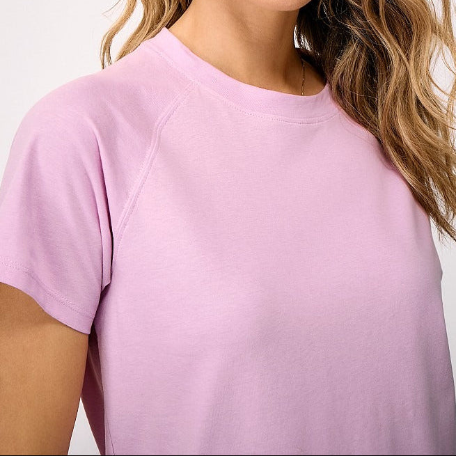 Women's soft pink raglan crew neck T-shirt
